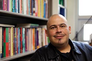 Dr. Roberto Hernandez photo
